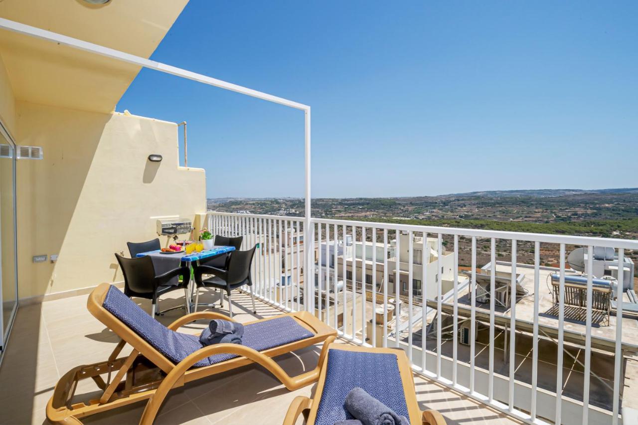 Summer Breeze Apartment With Terrace With Panoramic Views - By Getawaysmalta Mellieha Ngoại thất bức ảnh